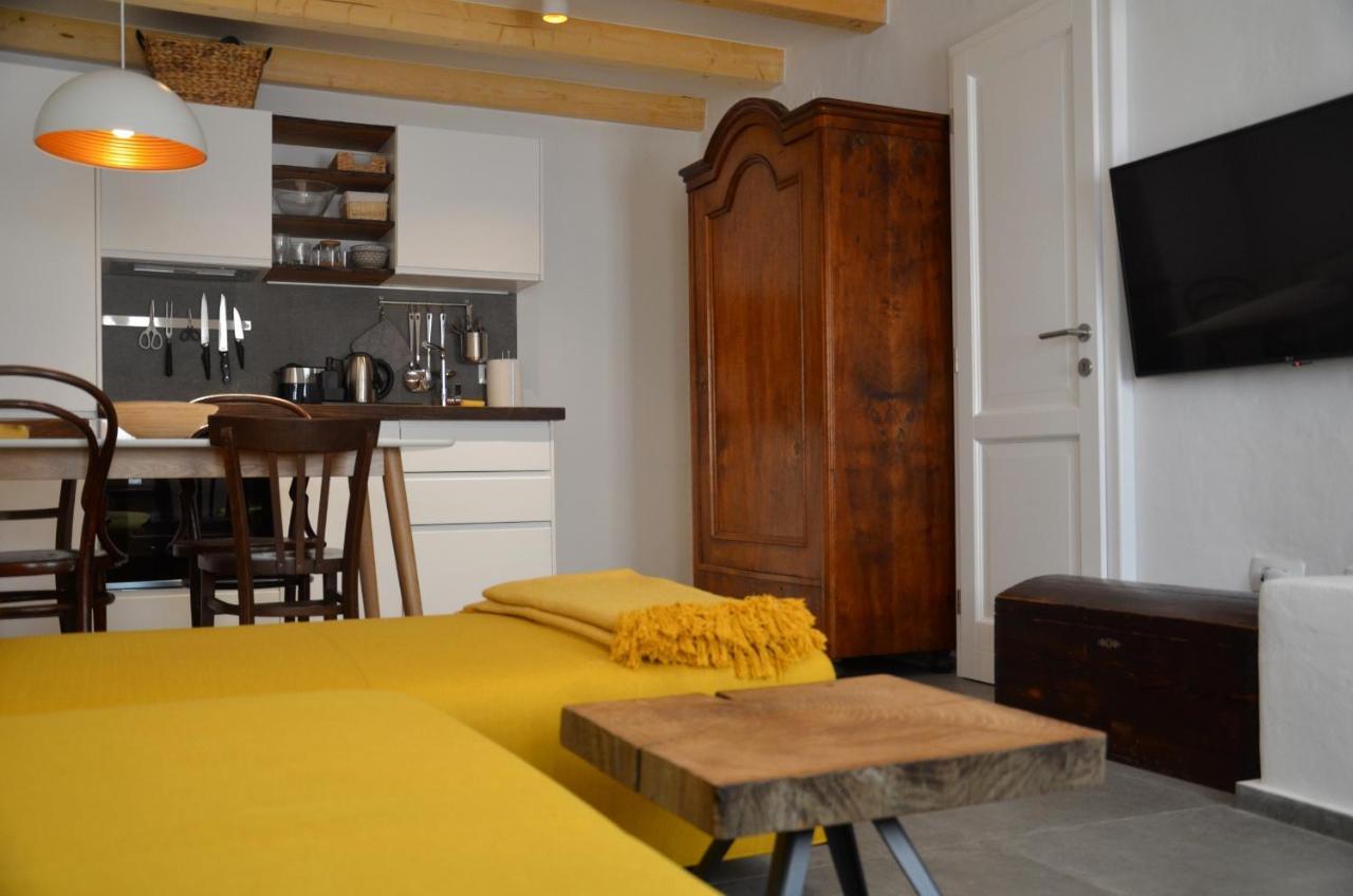 Apartments Martamare Martinšćica エクステリア 写真