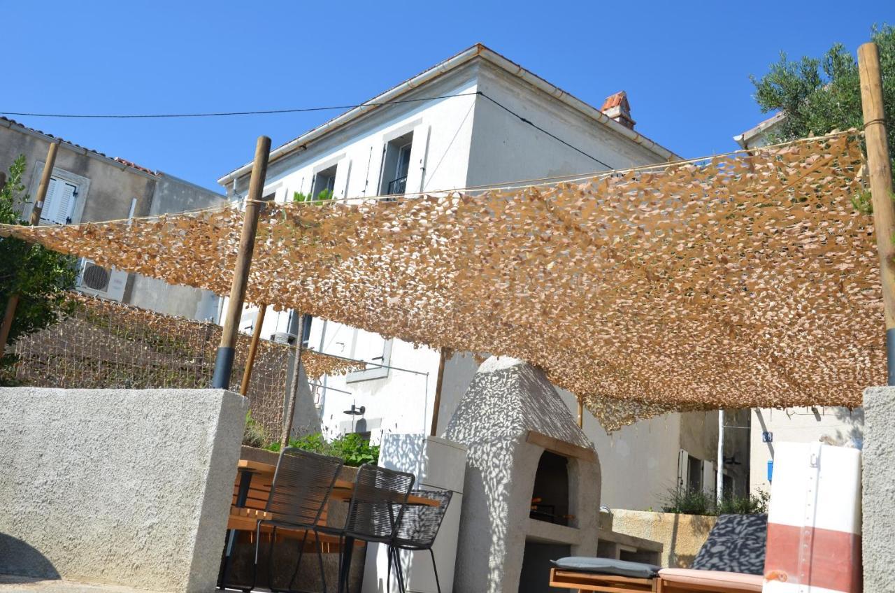 Apartments Martamare Martinšćica エクステリア 写真