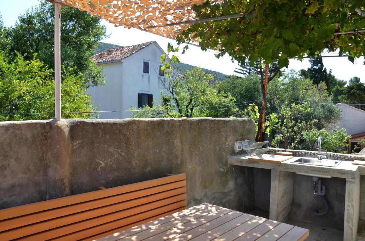Apartments Martamare Martinšćica エクステリア 写真