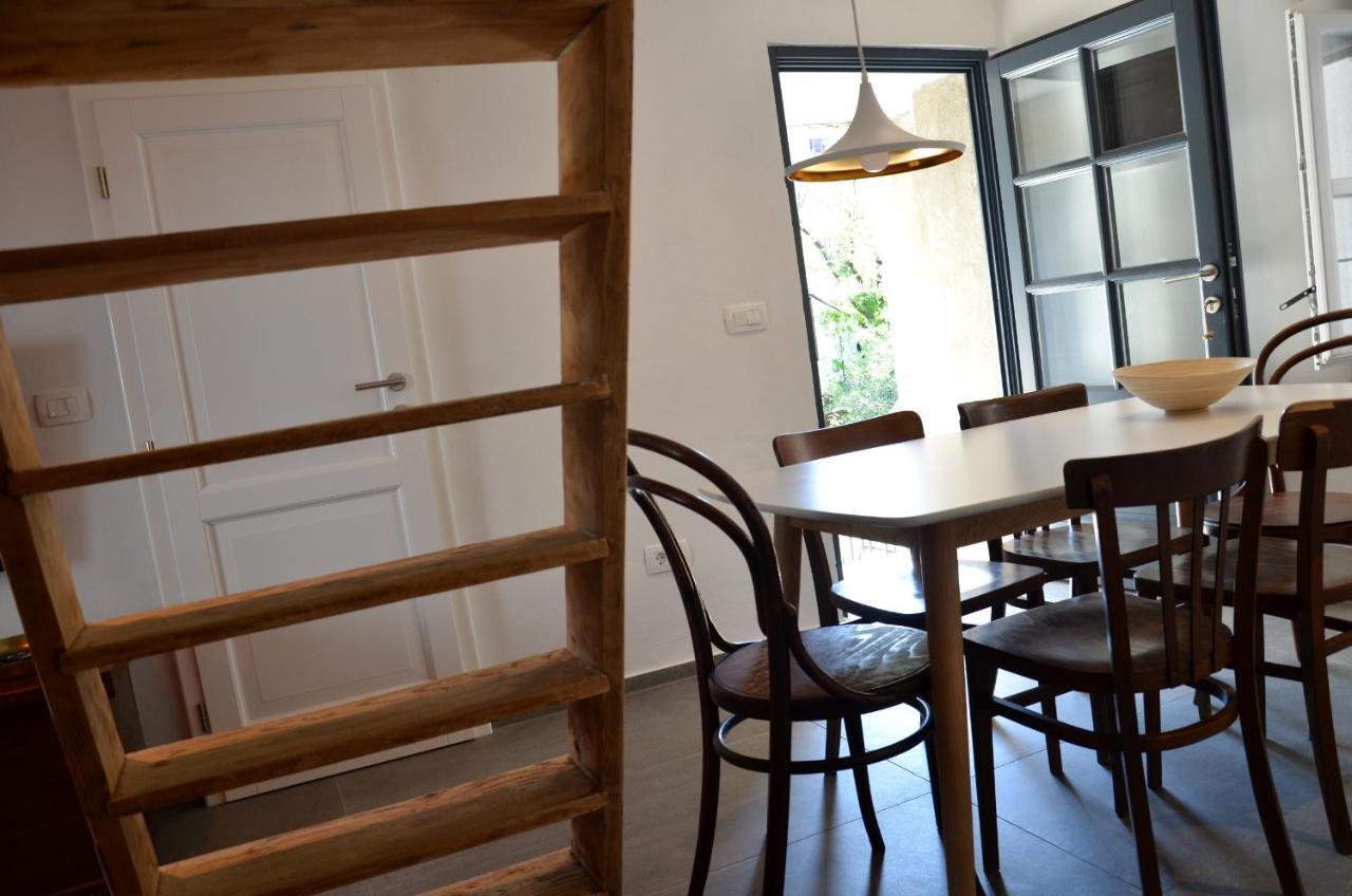 Apartments Martamare Martinšćica エクステリア 写真