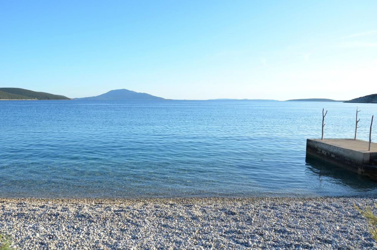 Apartments Martamare Martinšćica エクステリア 写真