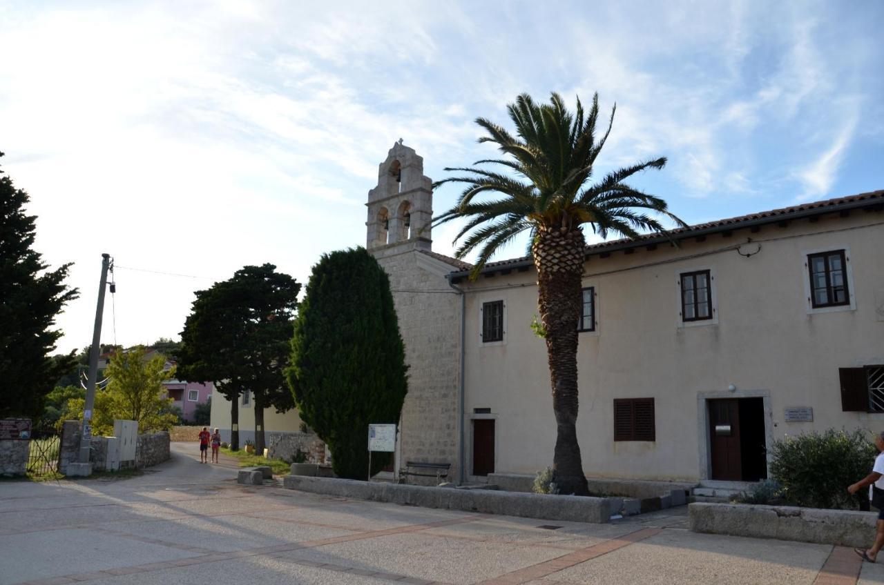 Apartments Martamare Martinšćica エクステリア 写真